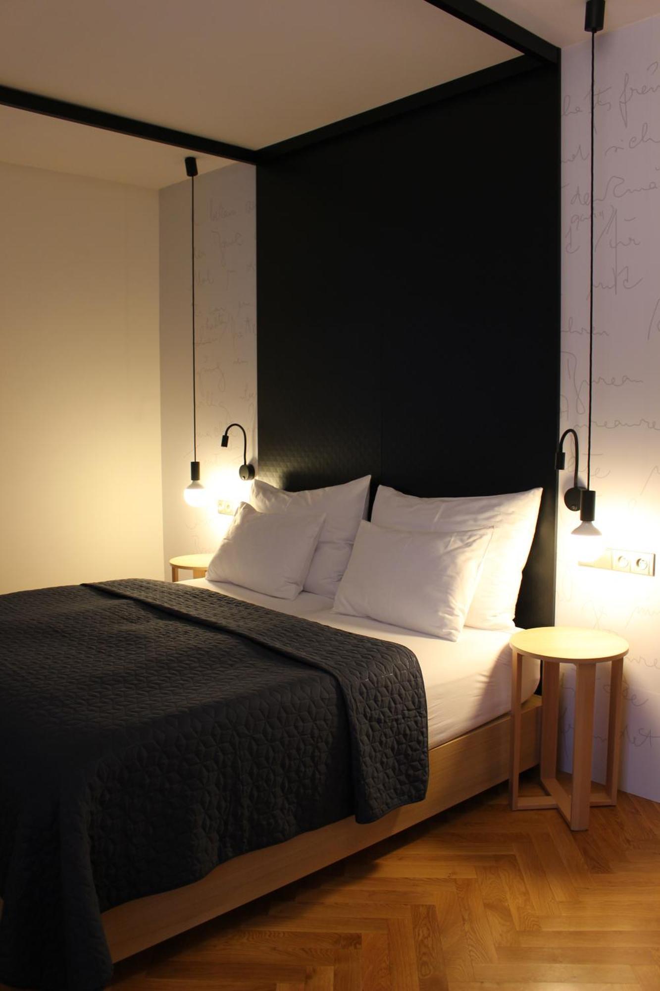 Zamek Trest Hotel Ngoại thất bức ảnh
